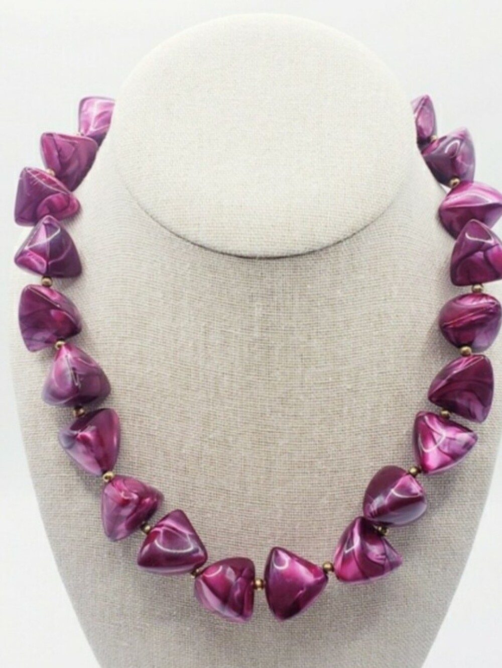 Magenta Swirled Triangler Cube Link Statement Necklace